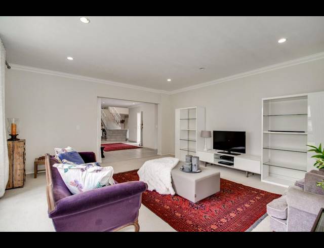 4 BEDROOM HOUSE FOR SALE IN DAINFERN GOLF ESTATE